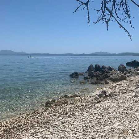 Melina Nisaki (Corfu)